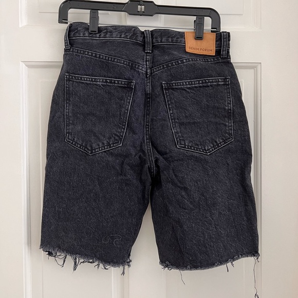 Aritzia Long Short - Picture 2 of 3